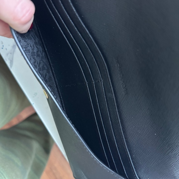 Wallet/Clutch - Picture 4 of 4